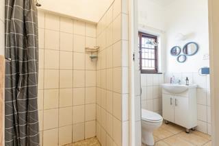 To Let 1 Bedroom Property for Rent in Muizenberg Western Cape